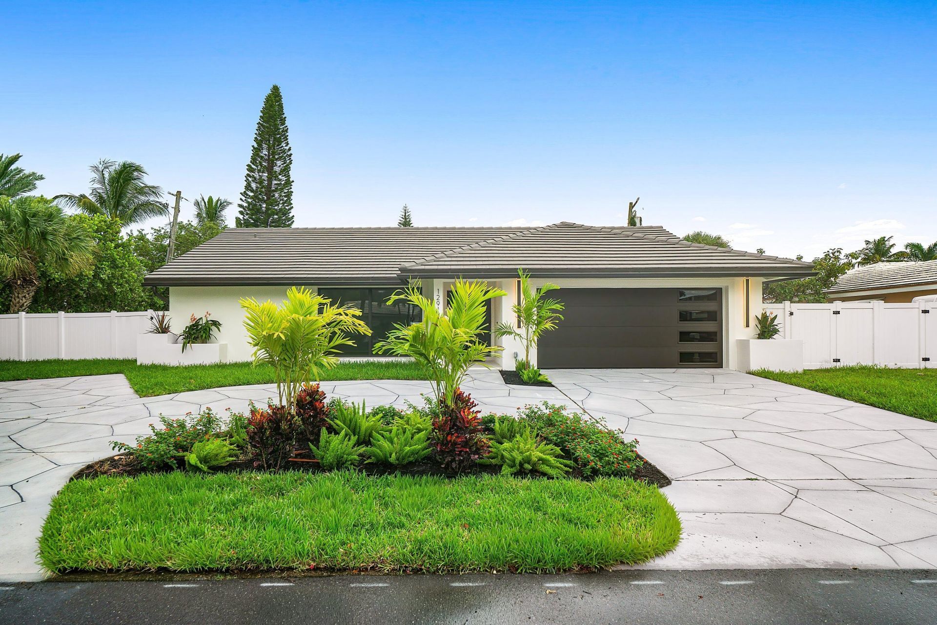 1291 Bimini Lane, Singer Island, FL 33404 Photo