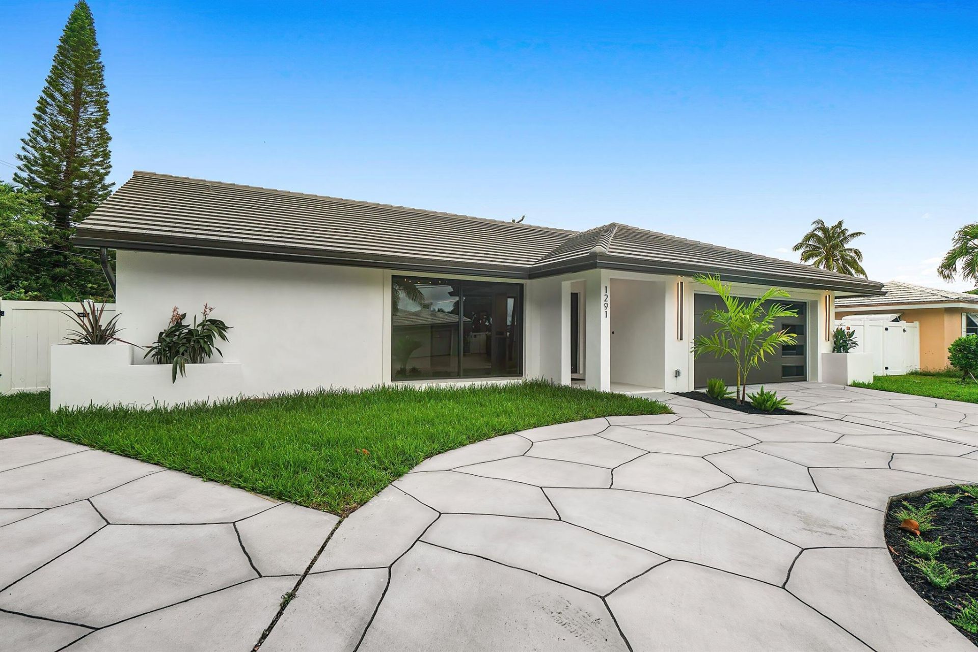 1291 Bimini Lane, Singer Island, FL 33404 Photo