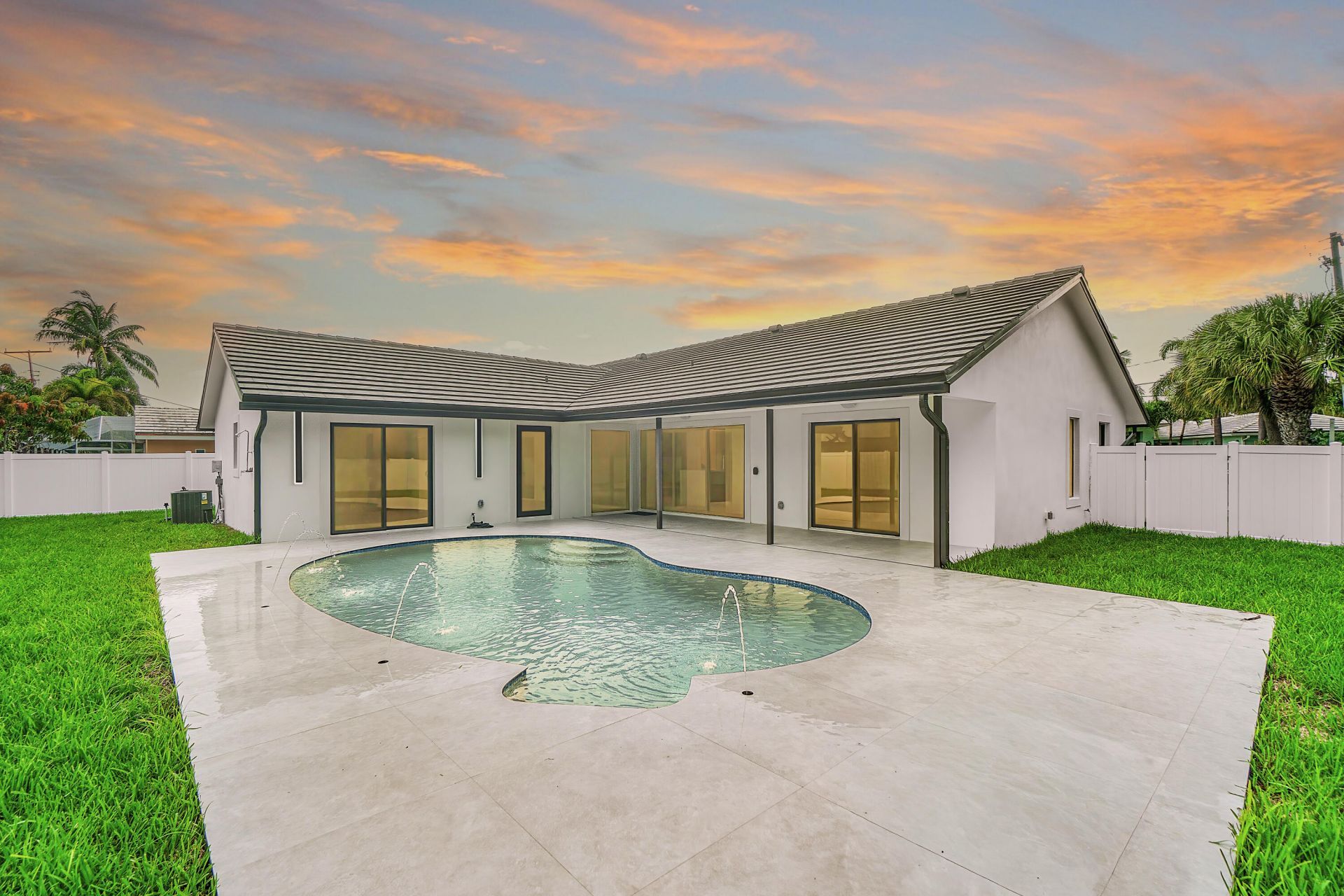 1291 Bimini Lane, Singer Island, FL 33404 Photo