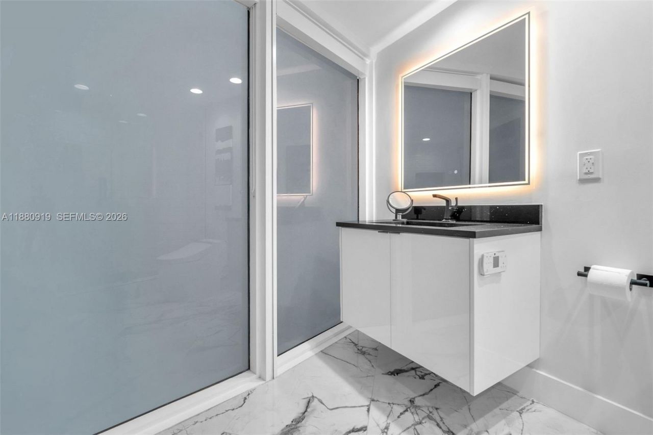 333 Las Olas Way, Unit 1207, Fort Lauderdale, FL 33301 Photo