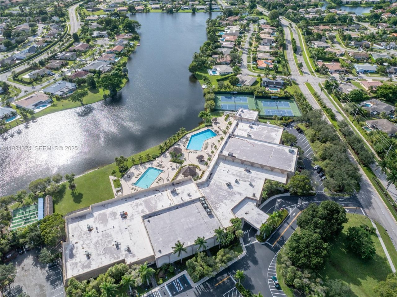 16273 Laurel Dr, Unit 7, Weston, FL 33326 Photo