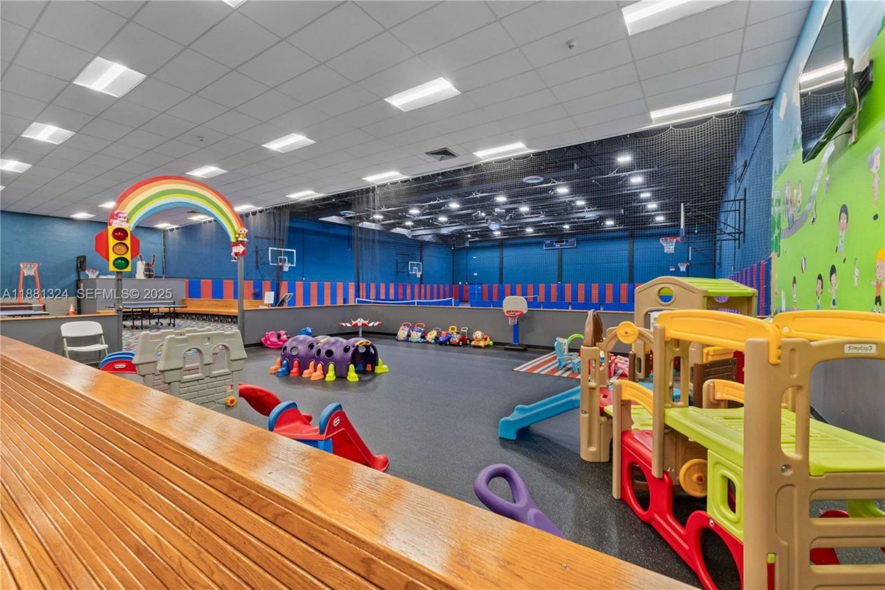 16273 Laurel Dr, Unit 7, Weston, FL 33326 Photo