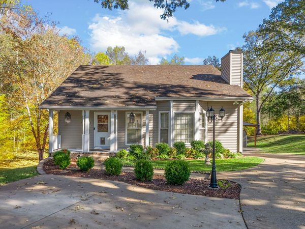 3430 Shagbark Cir, Clarksville, TN 37043