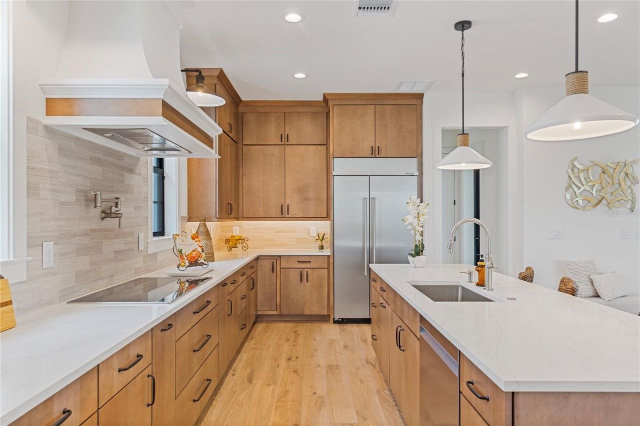 220 90th Avenue Ne, Saint Petersburg, FL 33702 Photo