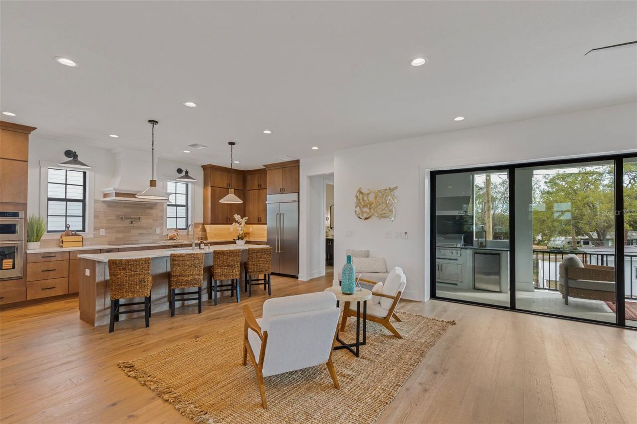 220 90th Avenue Ne, Saint Petersburg, FL 33702 Photo