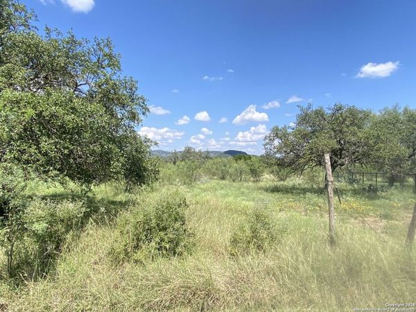 000 Mockingbird Lane, Camp Wood, TX 78833