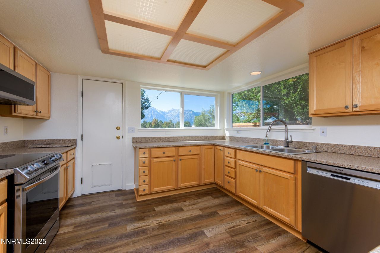 1494 Hussman Avenue, Gardnerville, NV 89410 Photo