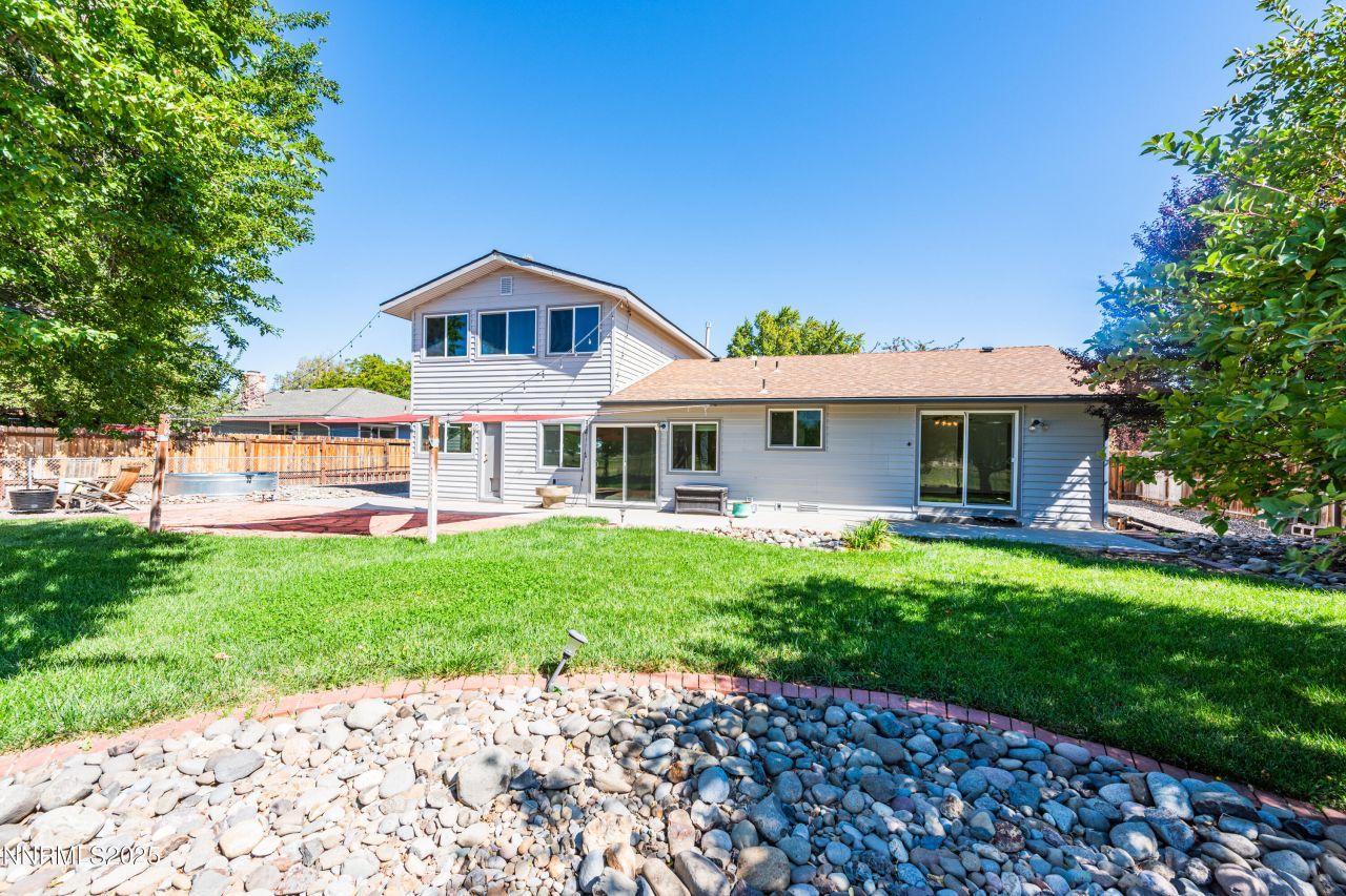1494 Hussman Avenue, Gardnerville, NV 89410 Photo