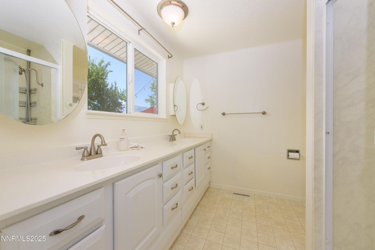 1494 Hussman Avenue, Gardnerville, NV 89410 Photo