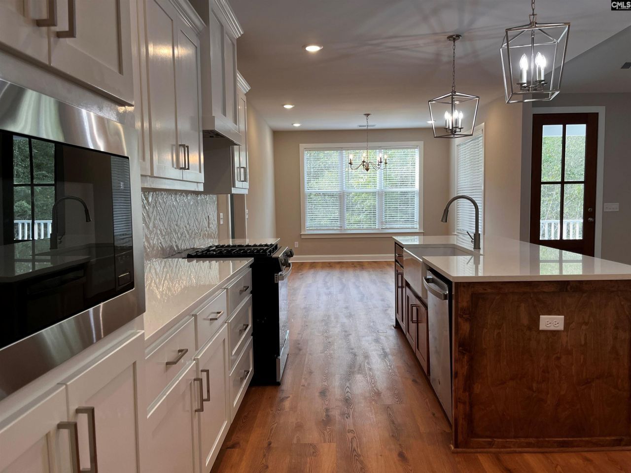 1755 Bookman Road Photo 9