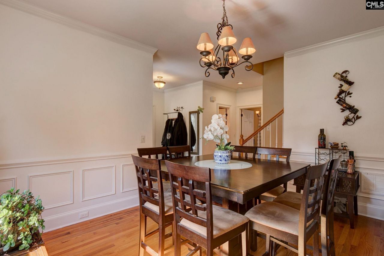 10 Idlebrook Circle Photo 14