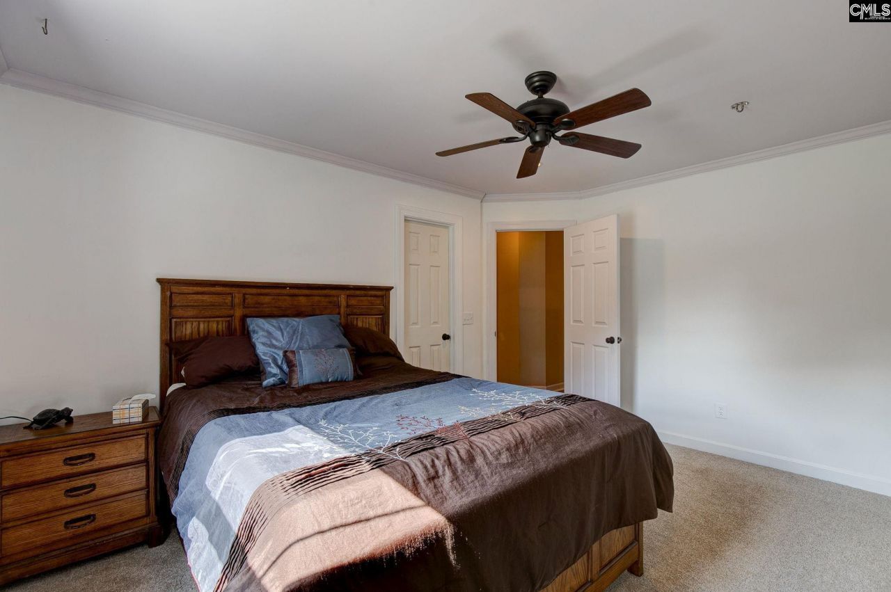 10 Idlebrook Circle Photo 23