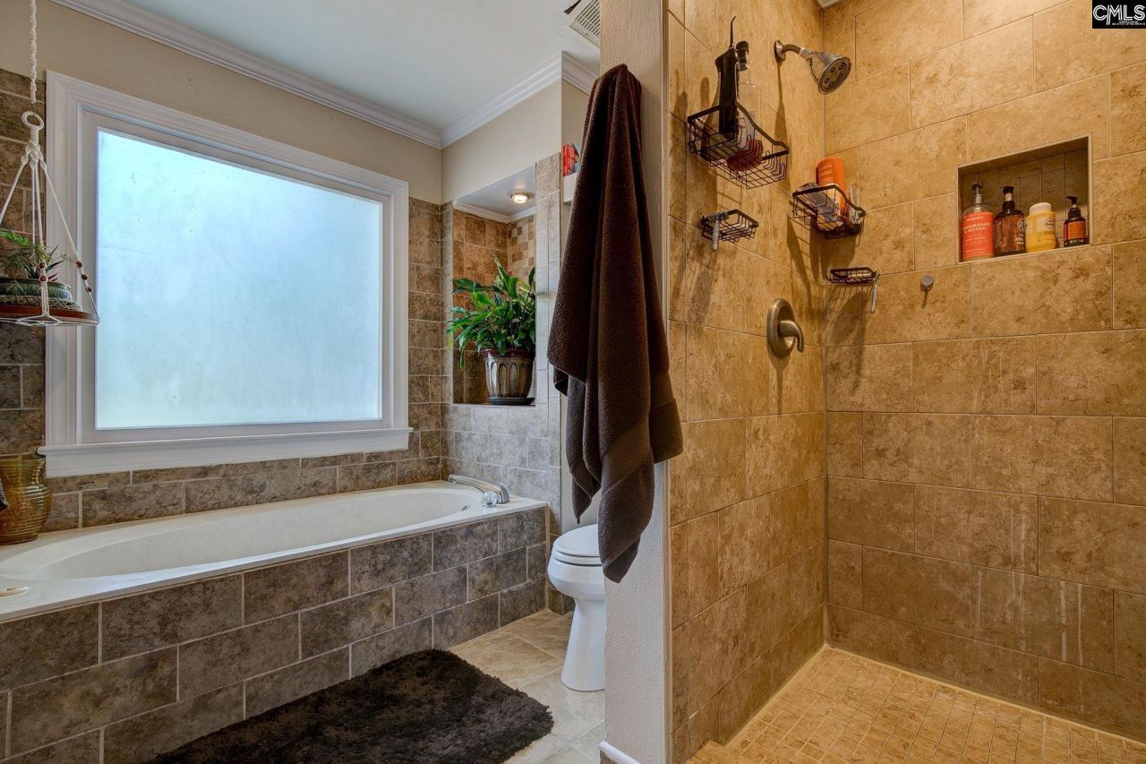 10 Idlebrook Circle Photo 29