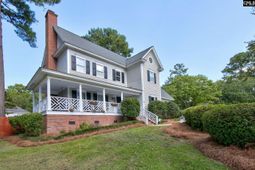 10 Idlebrook Circle photo 4