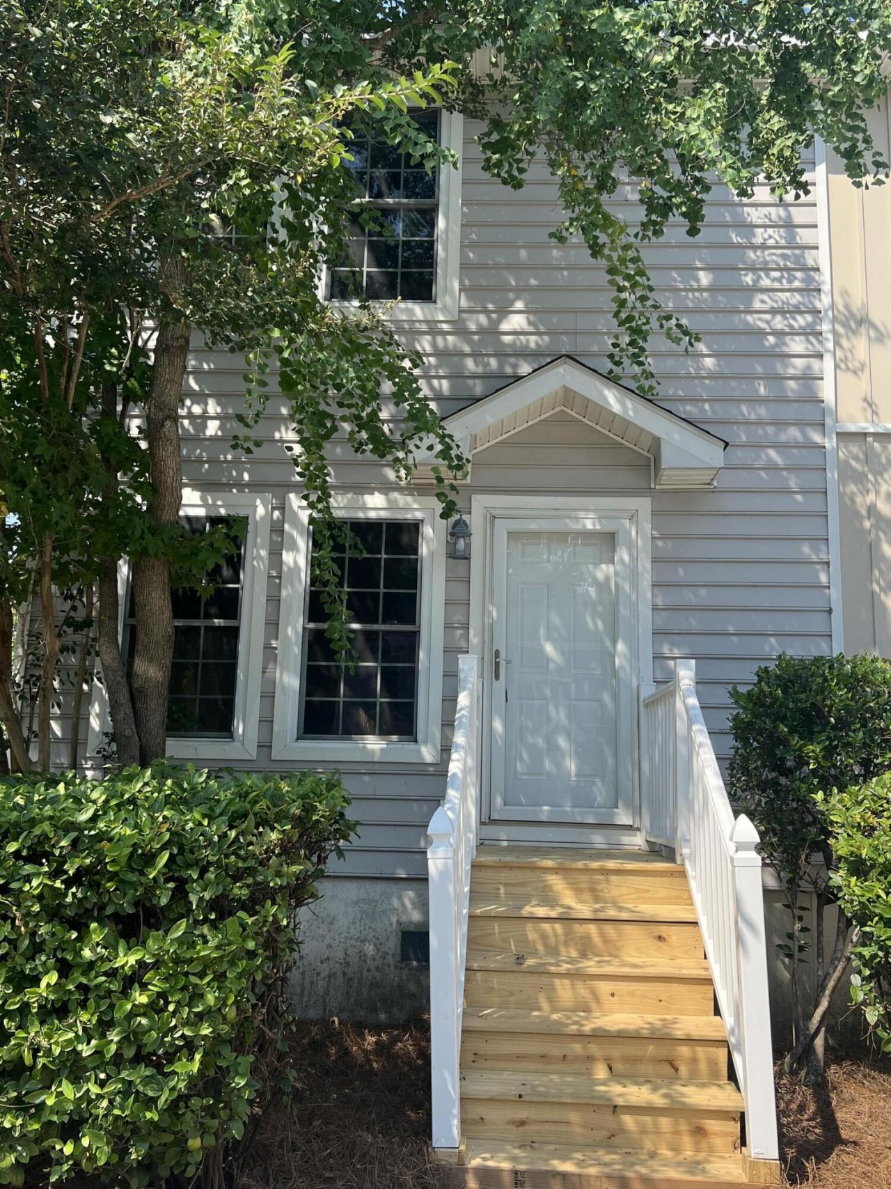 8589 Lake Marion Drive Photo 1