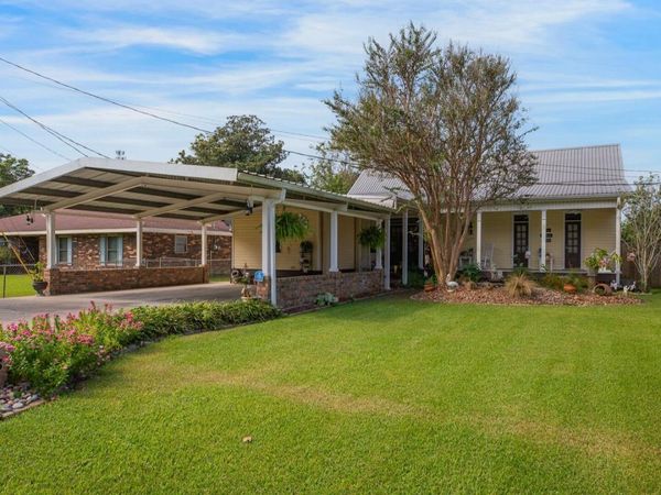 2418 Louisiana Drive, New Iberia, LA 70560