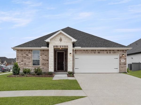 7502 Foxglove Way, Midlothian, TX 76084