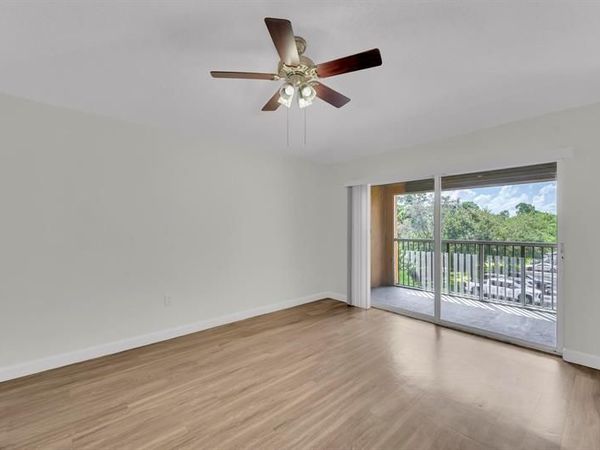 3655 NW Adriatic Ln, Unit 307, Jensen Beach, FL 34957