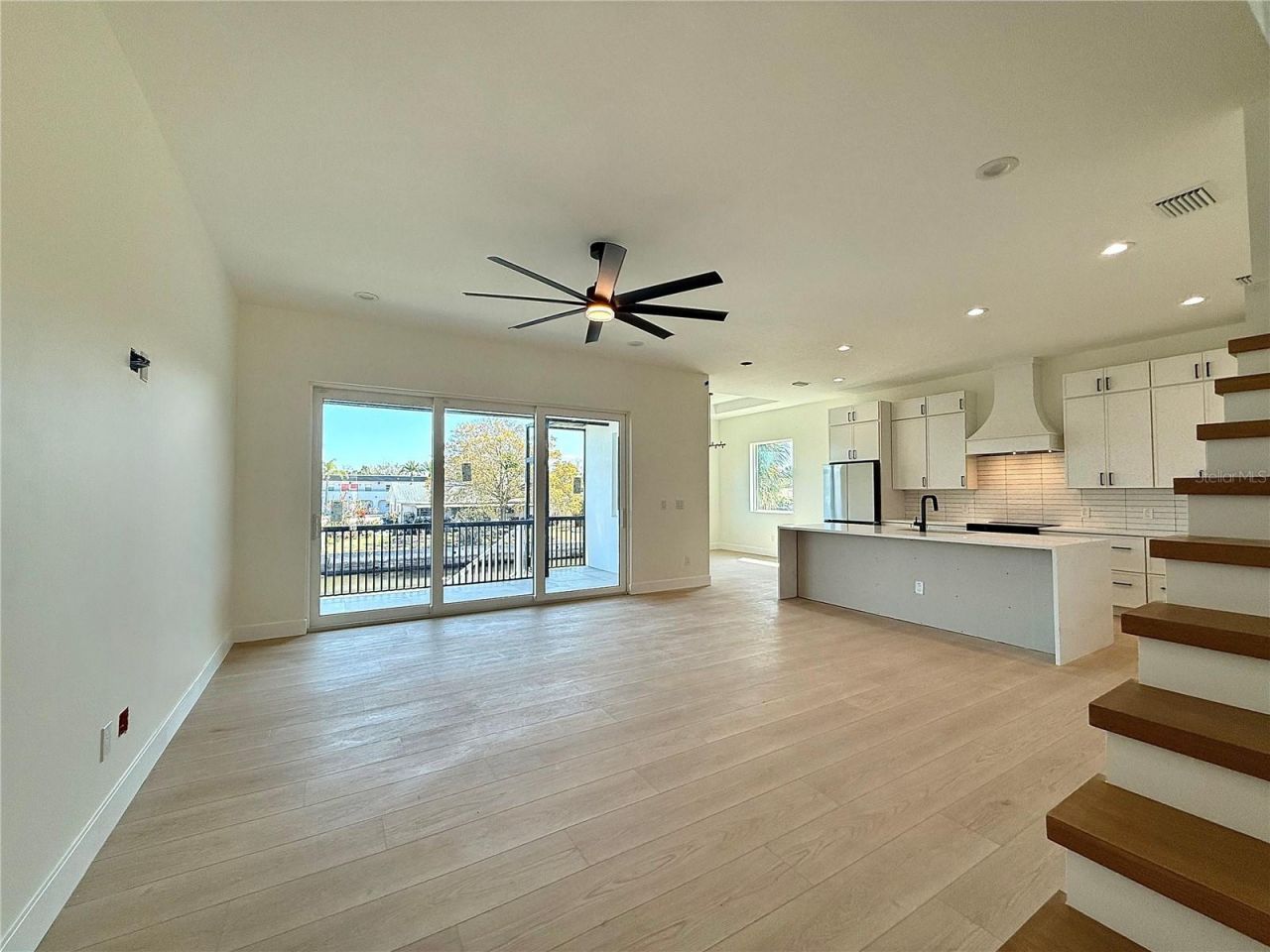 9832 Island Harbor Drive, Port Richey, FL 34668 Photo