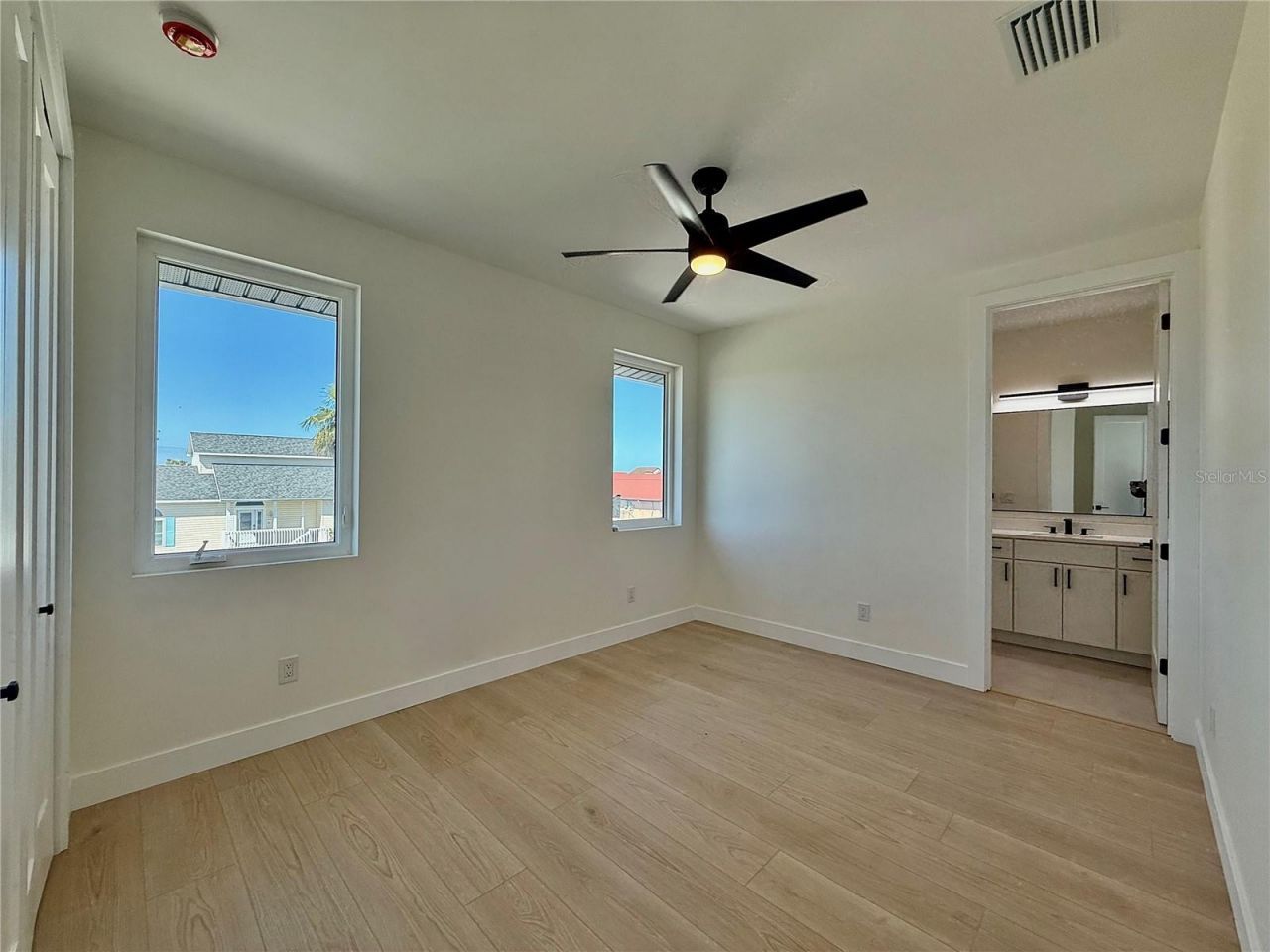 9832 Island Harbor Drive, Port Richey, FL 34668 Photo