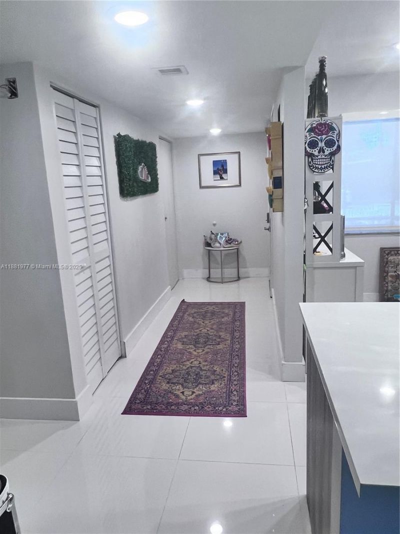 16531 Blatt Blvd, Unit 103, Weston, FL 33326 Photo