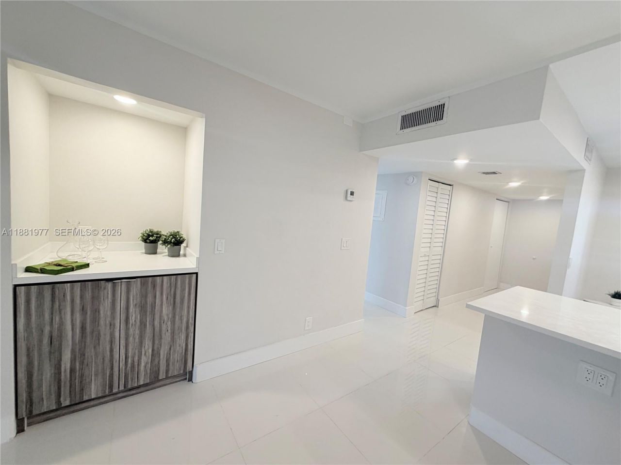 16531 Blatt Blvd, Unit 103, Weston, FL 33326 Photo