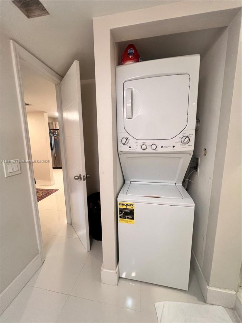 16531 Blatt Blvd, Unit 103, Weston, FL 33326 Photo