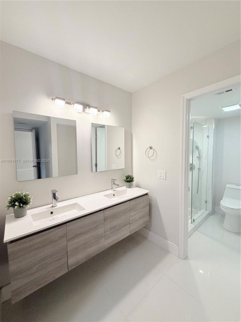 16531 Blatt Blvd, Unit 103, Weston, FL 33326 Photo