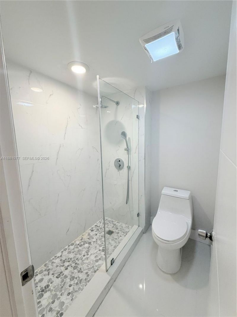 16531 Blatt Blvd, Unit 103, Weston, FL 33326 Photo