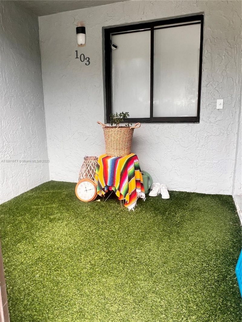 16531 Blatt Blvd, Unit 103, Weston, FL 33326 Photo