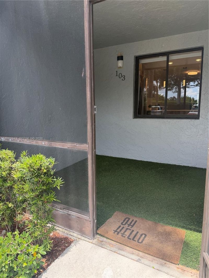 16531 Blatt Blvd, Unit 103, Weston, FL 33326 Photo