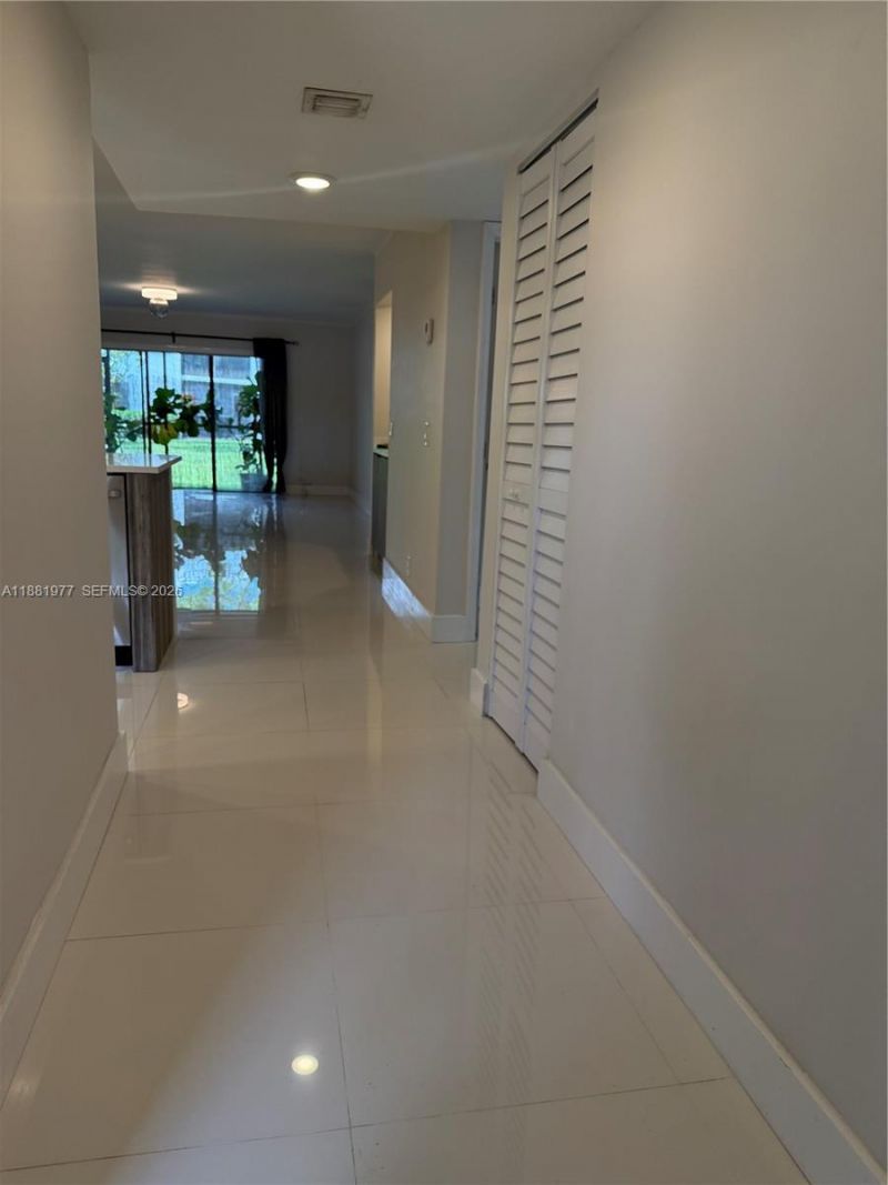 16531 Blatt Blvd, Unit 103, Weston, FL 33326 Photo