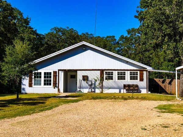 536 Cavin Lane, Axtell, TX 76624