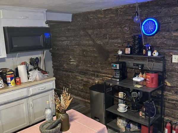 7 Box Street, Arcola, MO 65603