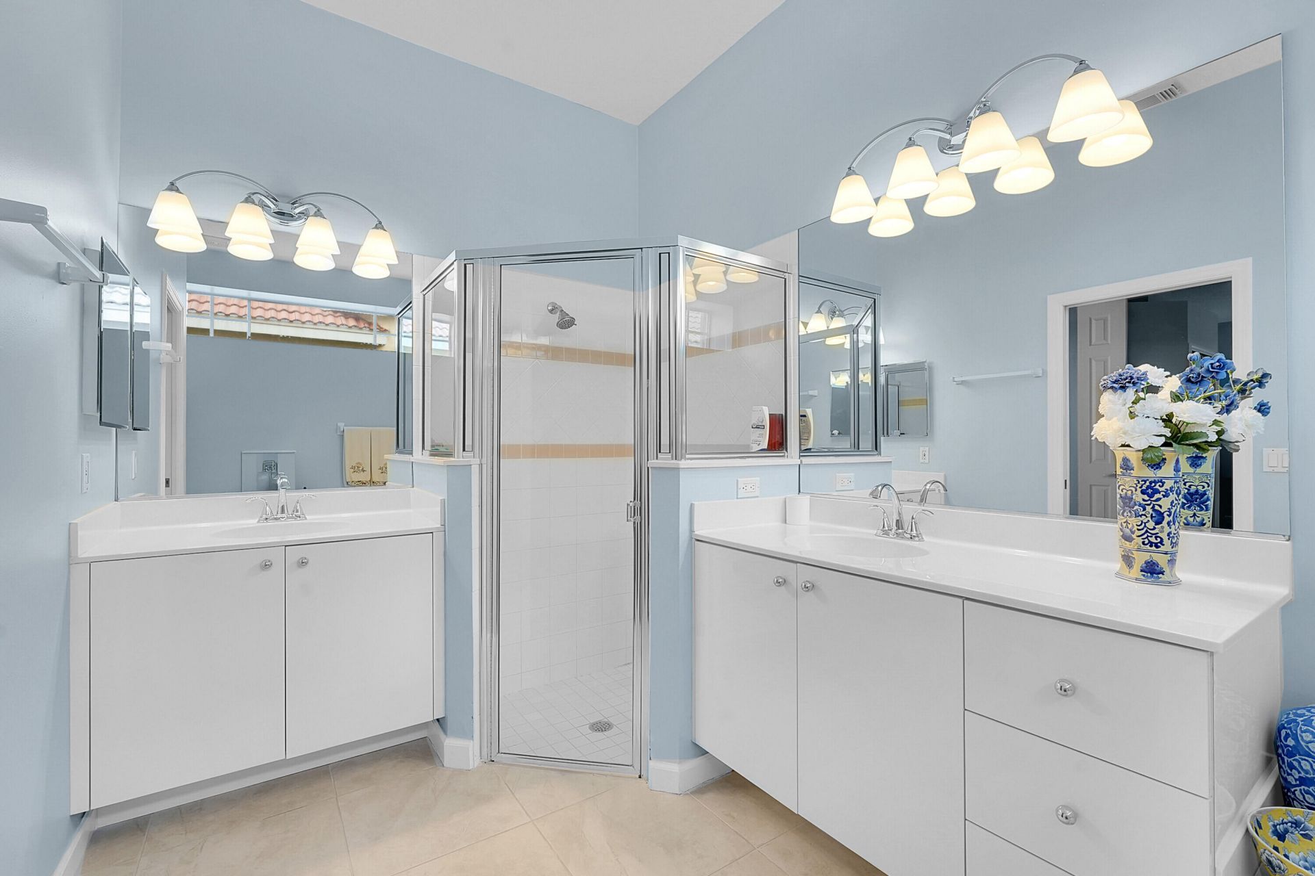 627 SW Saint Thomas Cove, Port Saint Lucie, FL 34986 Photo