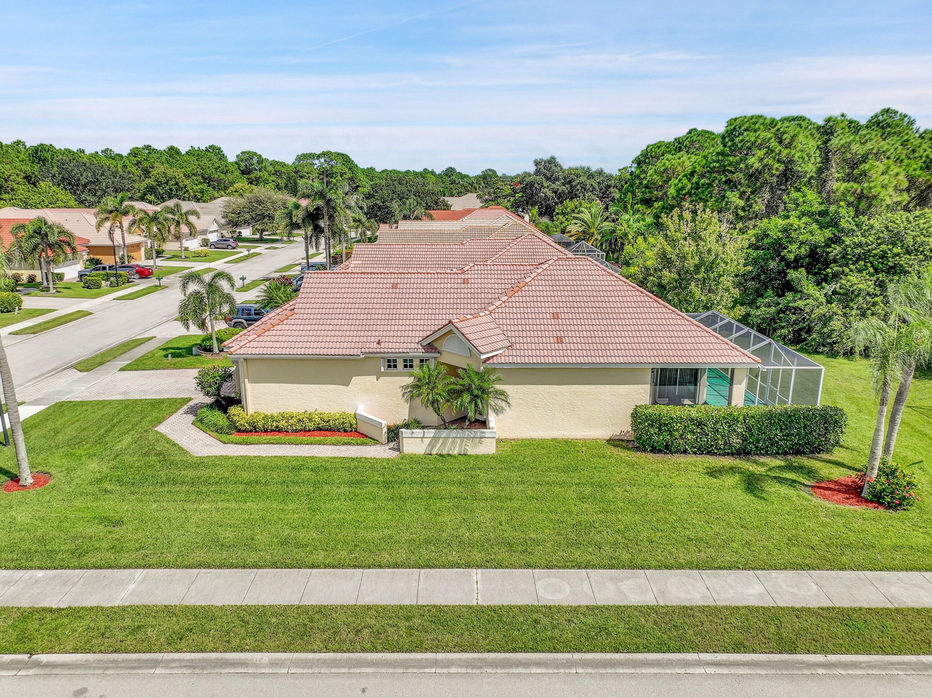 627 SW Saint Thomas Cove, Port Saint Lucie, FL 34986 Photo