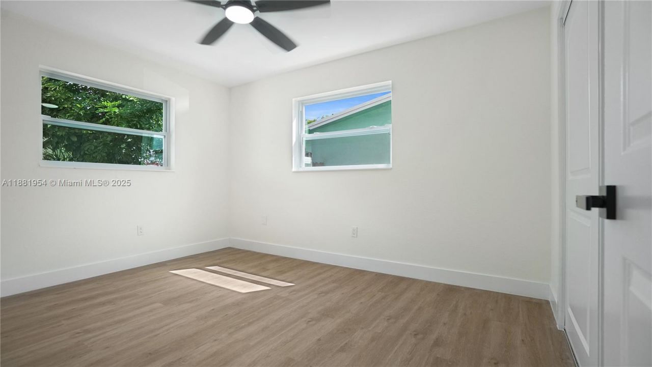 9161 NW 26th St, Sunrise, FL 33322 Photo