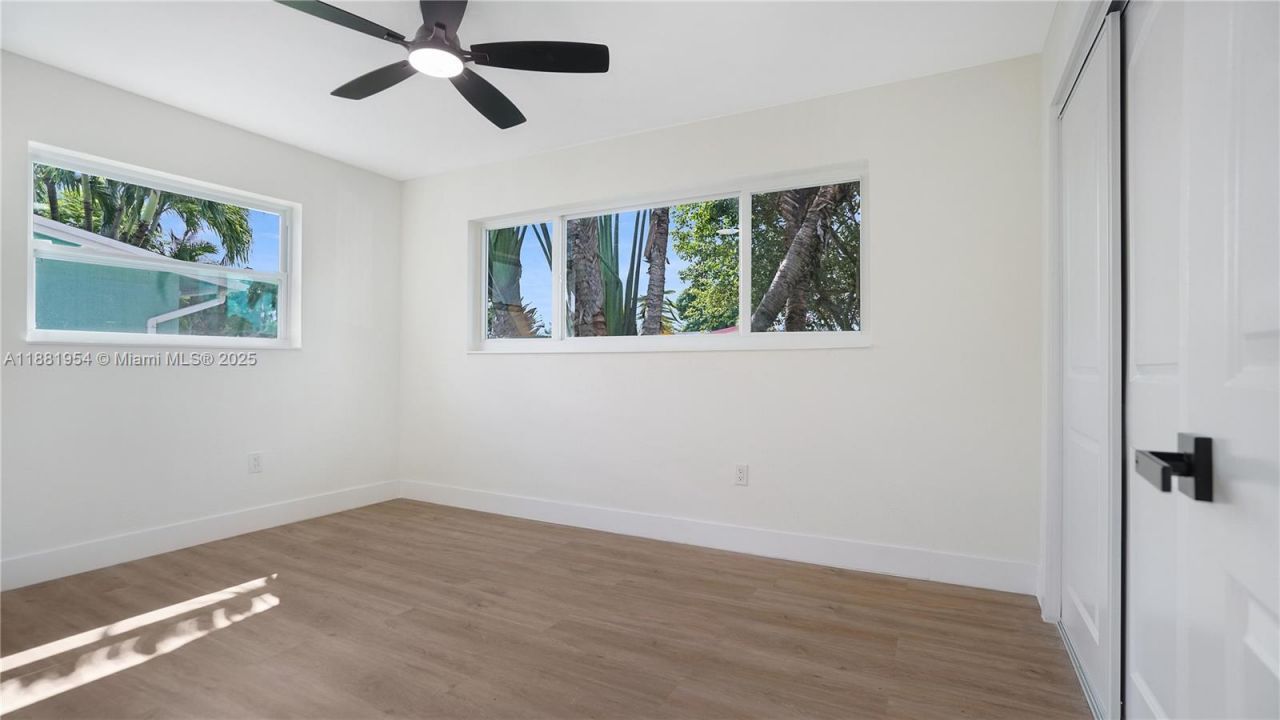 9161 NW 26th St, Sunrise, FL 33322 Photo