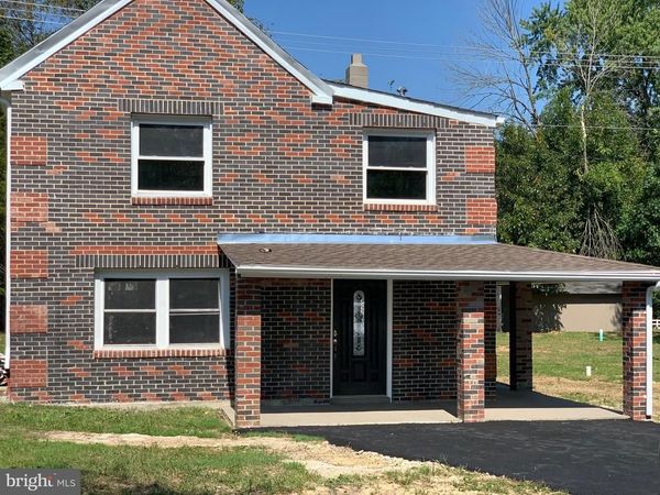 276 WOODSTOWN DARETOWN, PILESGROVE, NJ 08098