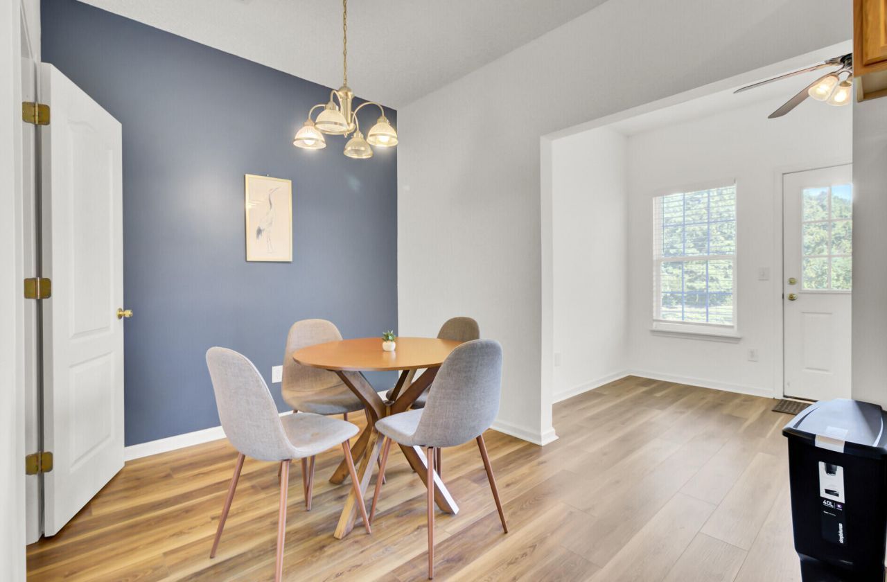 106 Black River Drive Photo 12