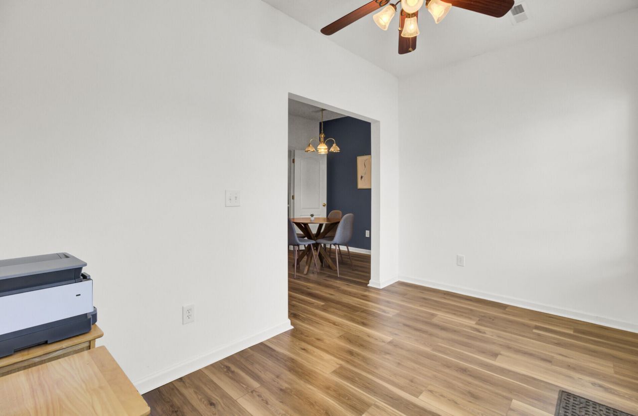 106 Black River Drive Photo 15