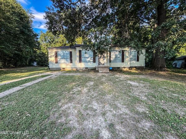 801 Eastwood Road, Natchez, MS 39120