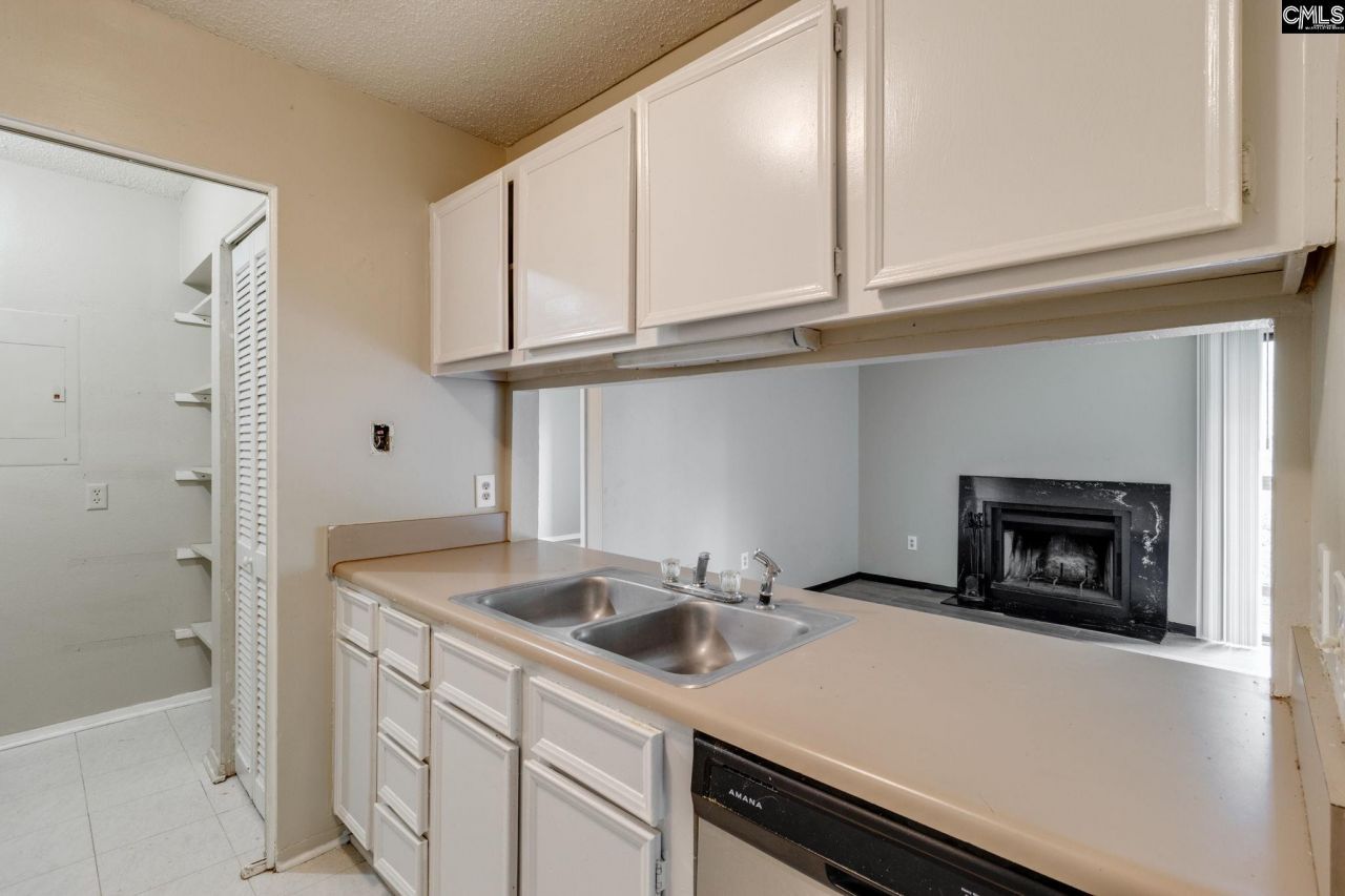 207 Weddell Street Photo 12