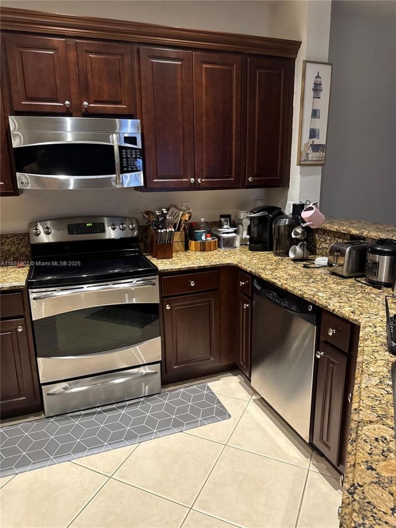 23484 SW 112th Ct, Homestead, FL 33032 Photo