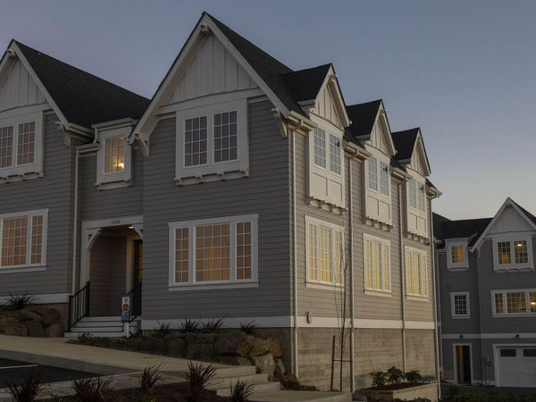 1128 NE Seascape Avenue, Unit 9, Depoe Bay, OR 97341