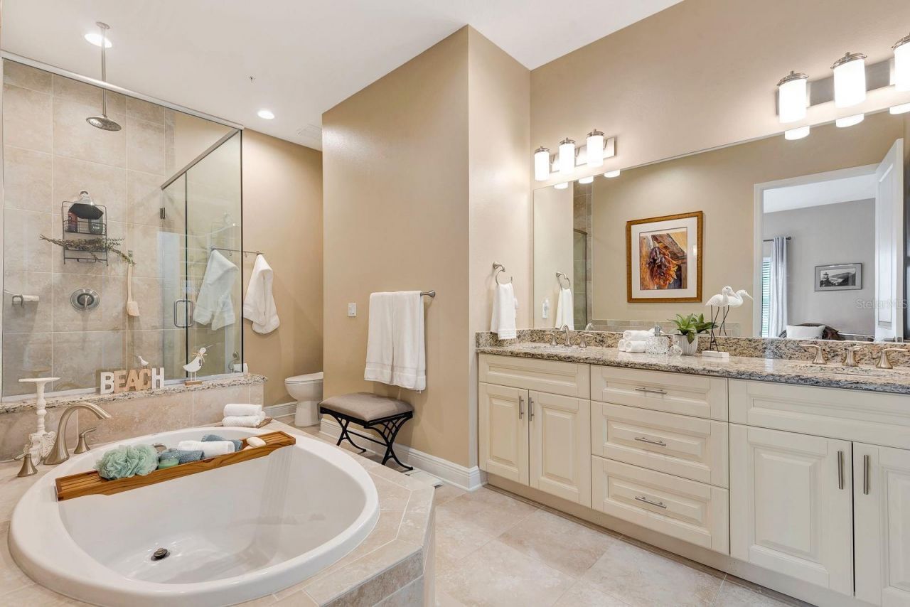 3430 77th Street W, Unit 303, Bradenton, FL 34209 Photo