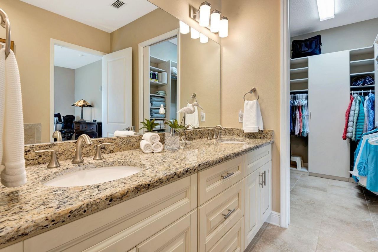 3430 77th Street W, Unit 303, Bradenton, FL 34209 Photo