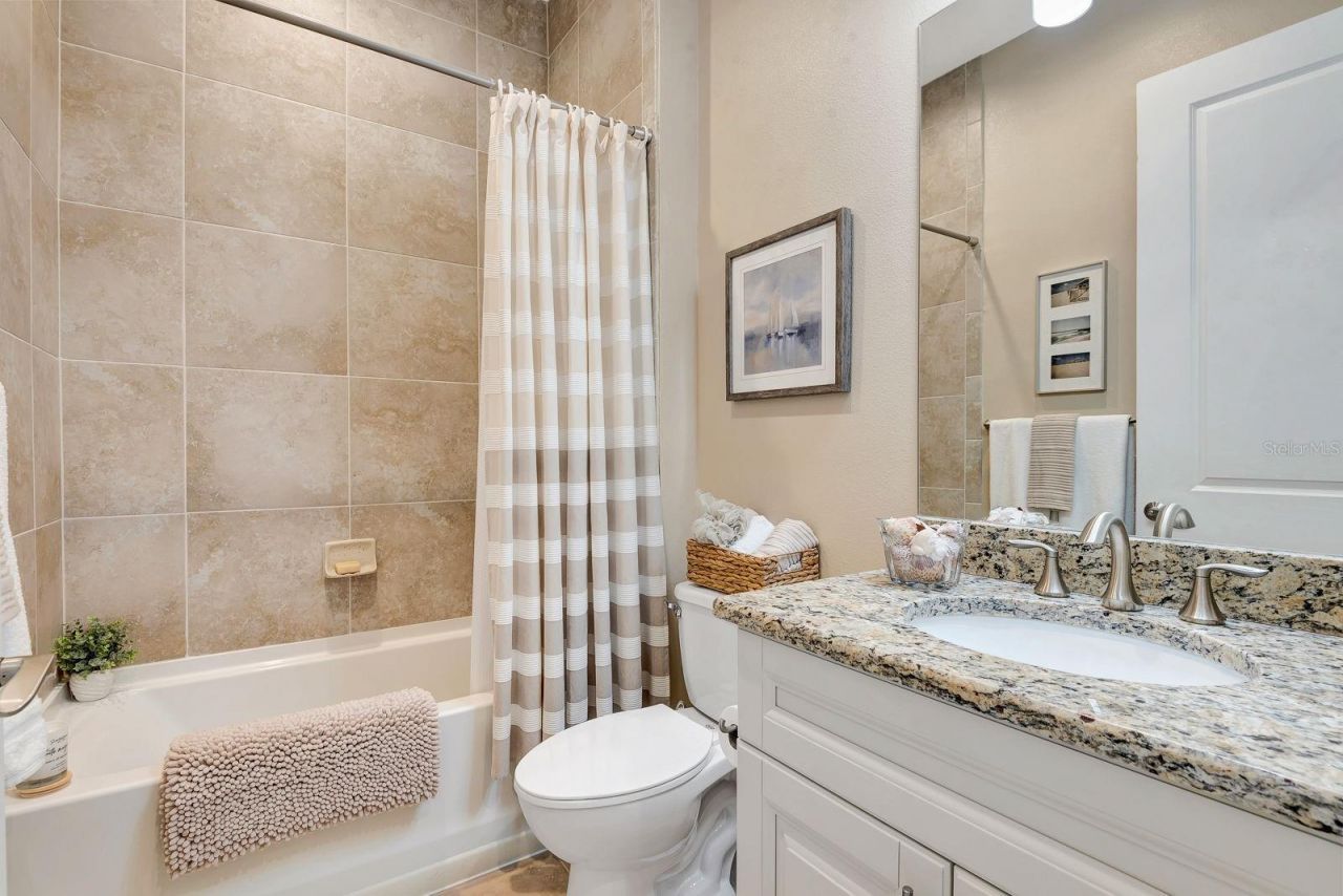 3430 77th Street W, Unit 303, Bradenton, FL 34209 Photo