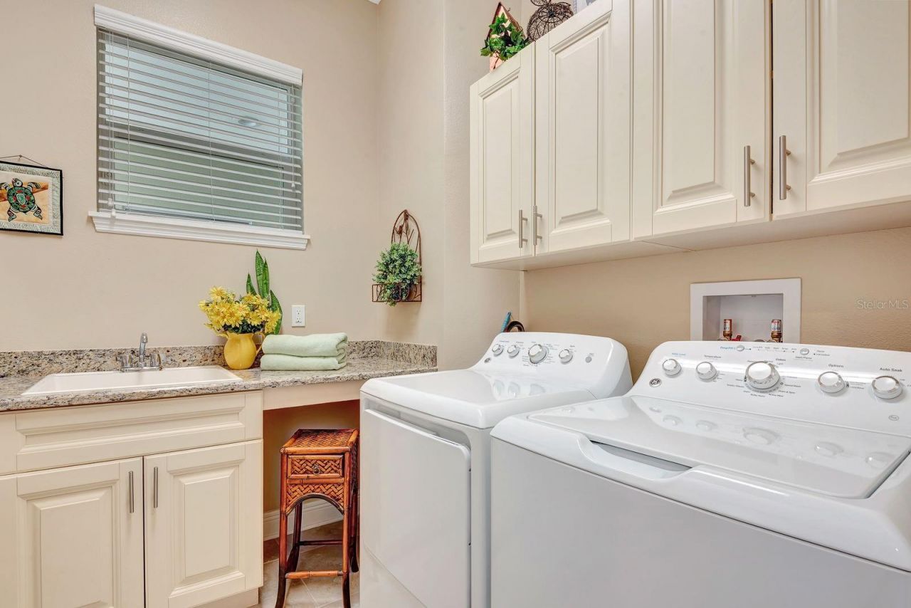 3430 77th Street W, Unit 303, Bradenton, FL 34209 Photo