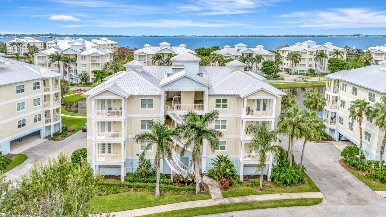 3430 77th Street W, Unit 303, Bradenton, FL 34209 Photo